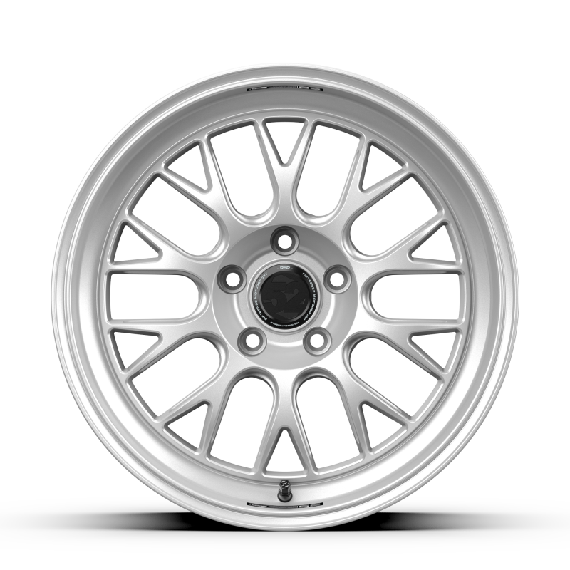 fifteen52 Holeshot RSR 19x9.5 5x120 22mm ET 72.56mm Center Bore Radiant Silver