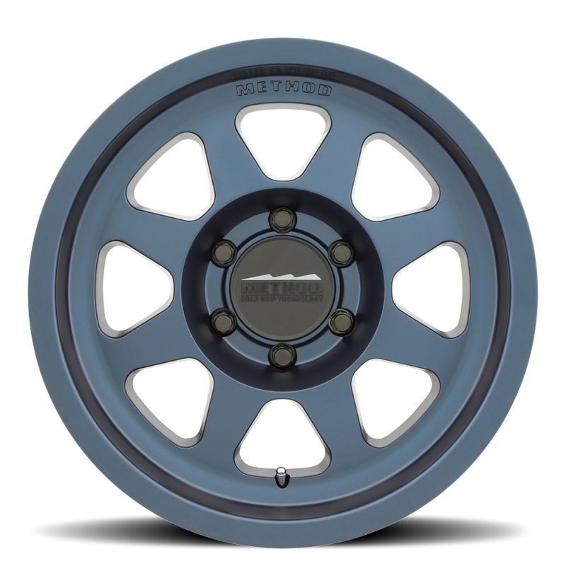 Method MR701 17x8.5 0mm Offset 5x5 71.5mm CB Bahia Blue Wheel