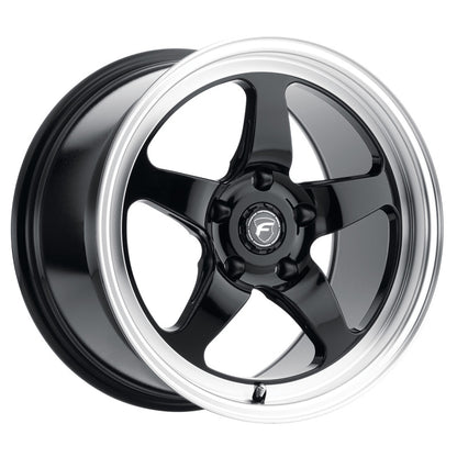 Forgestar D5 18x10 / 5x114.3 BP / ET42 / 7.1in BS Gloss Black Wheel