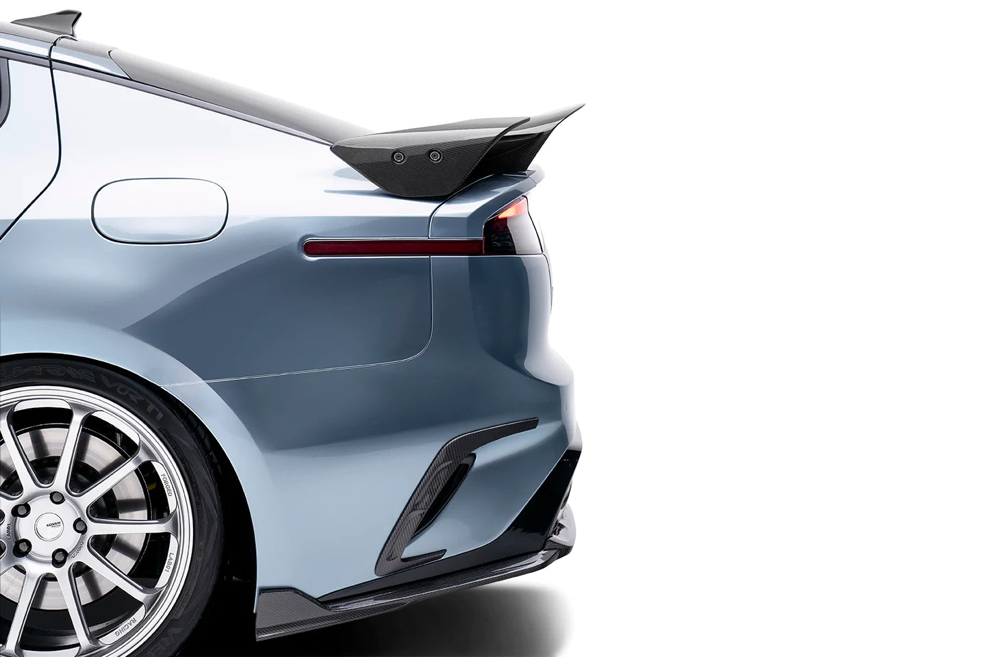 ADRO KIA STINGER CARBON FIBER SPOILER V3