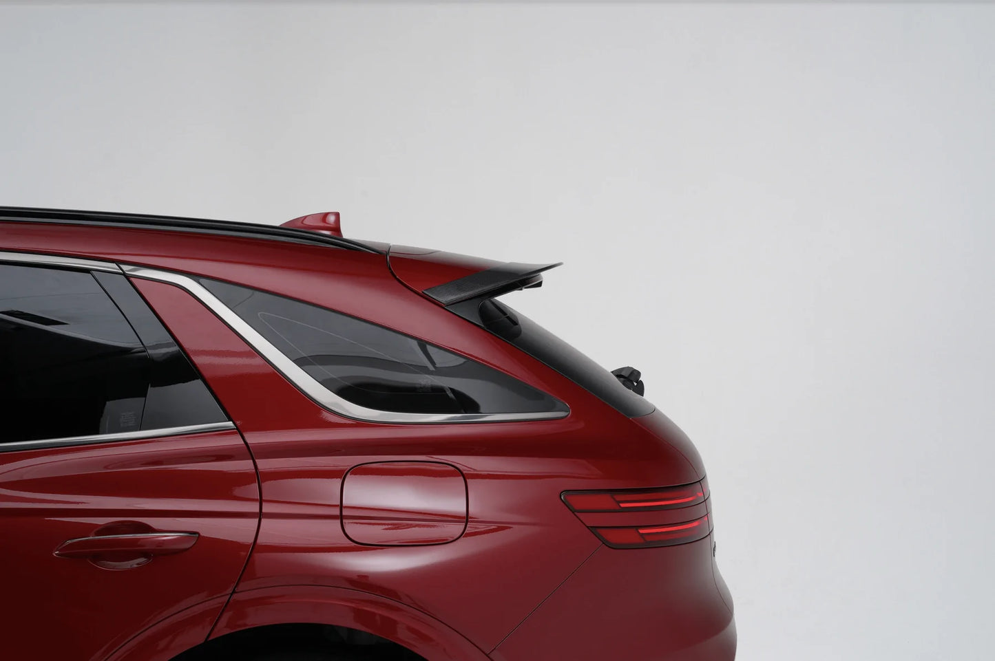 ADRO GENESIS GV70 CARBON FIBER ROOF SPOILER