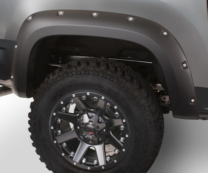 Bushwacker 17-18 Volkswagen Amarok Pocket Style Flares 2pc Excludes Diesel 61.2in Bed - Black